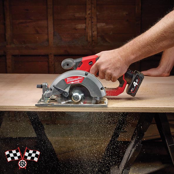 اره دیسکی 140 میلی متری شارژی 12 ولت میلواکی مدل M12CCS44-0