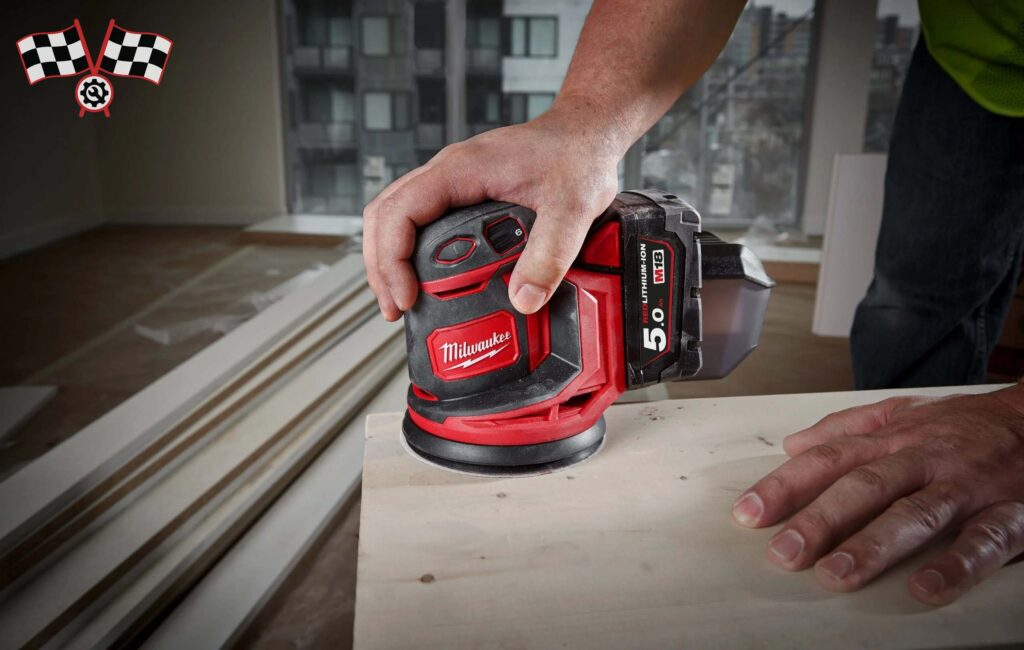 سنباده لرزان اوربیتال صفحه گرد شارژی 18 ولت میلواکی مدل M18BOS125-0