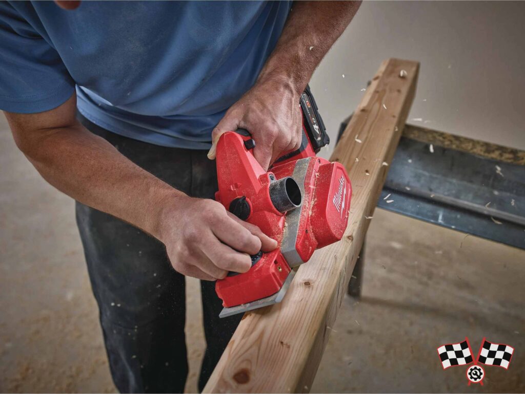 رنده نجاری شارژی 18 ولت میلواکی مدل M18BP-0