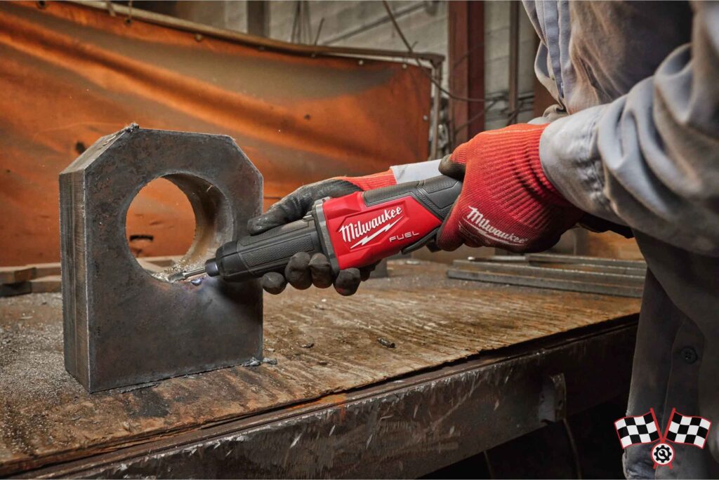 فرز انگشتی گلو بلند دور متغیر شارژی 18 ولت میلواکی مدل M18FDGROVB-0X