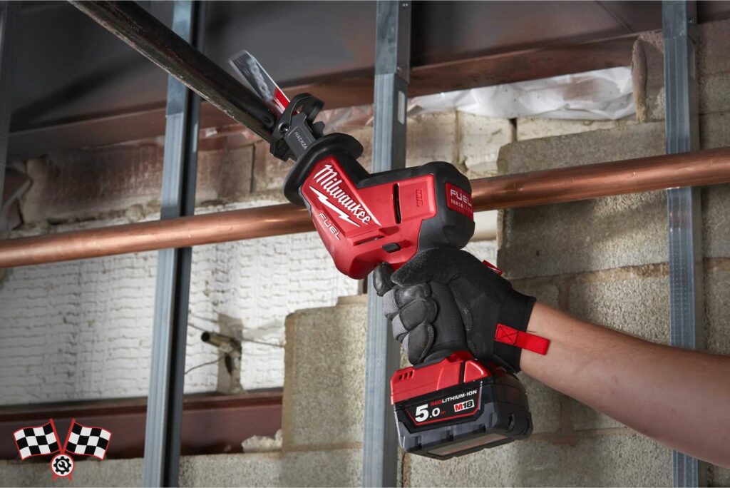 اره افقی بر شارژی 18 ولت میلواکی مدل M18FHZ-0X 