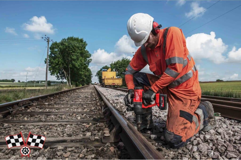 آچار بکس 1 اینچ شارژی 18 ولت میلواکی مدل M18ONEFHIWF1-802X