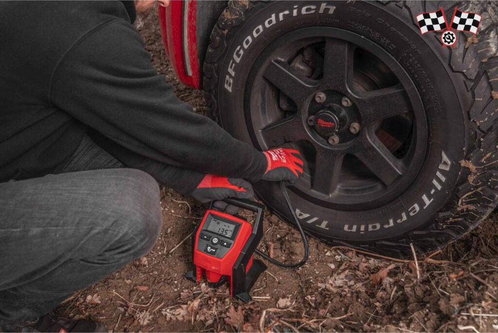 پمپ باد شارژی 12 ولت میلواکی مدل M12BI-0