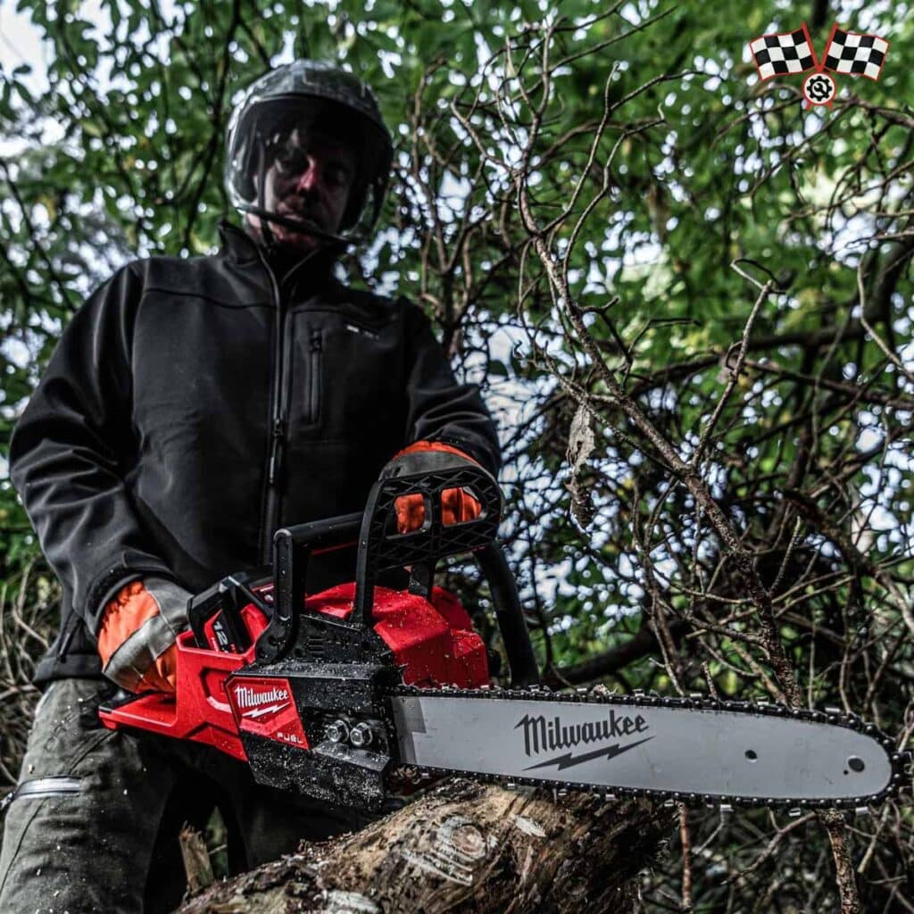 اره زنجیری 35 سانتی متر شارژی 18 ولت میلواکی مدل M18FCHS35-0