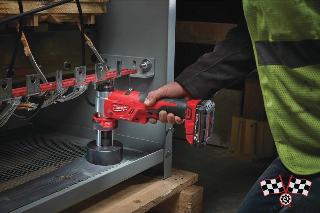 پانچ هیدرولیکی شارژی 18 ولت میلواکی مدل M18HKP-201CA